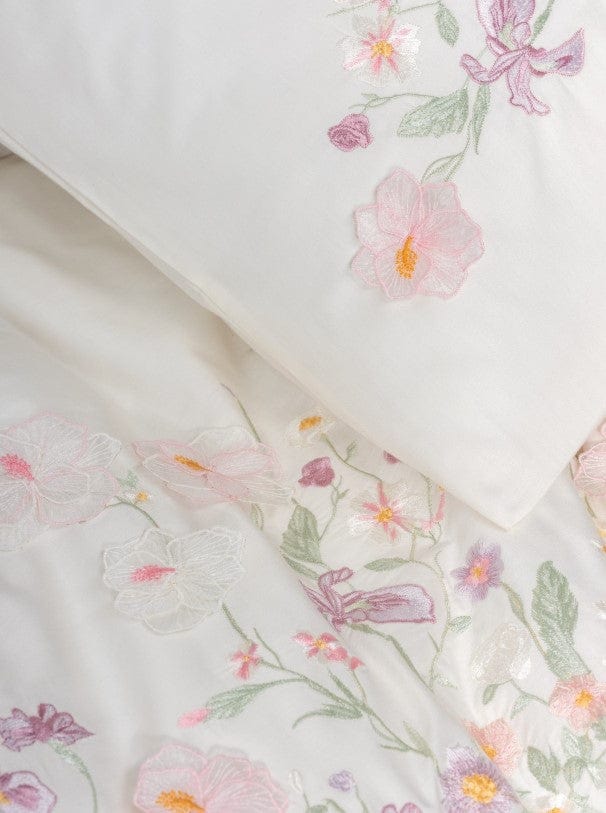 3 D Nakışlı çift Kişilik Saten Nevresim Takımı Zephy Ekru Bonvagon