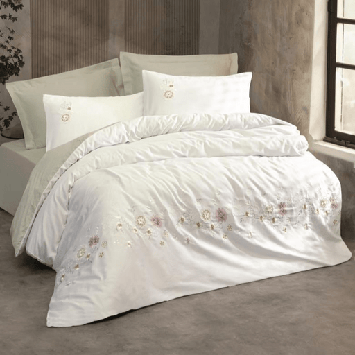 3D Nakışlı Çift Kişilik Saten Nevresim Takımı Jenka Mint 83 Tel 4 Adet Yastık Kılıfı Bonvagon