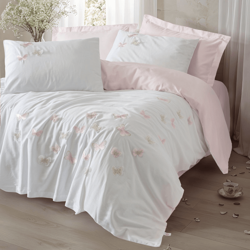 3D Nakışlı Saten Çift Kişilik Nevresim Takımı Charming Pudra 4 Adet Yastık Kılıfı