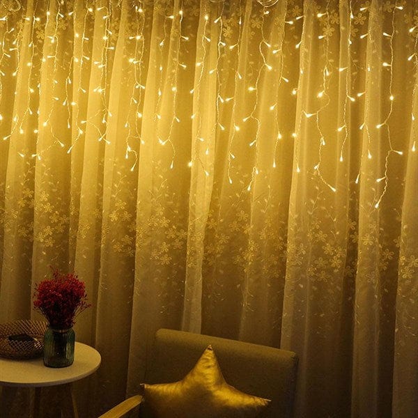 8 Fonksiyonlu 16 Saçaklı Perde Led 3 x 1 (Günışığı) Bonvagon