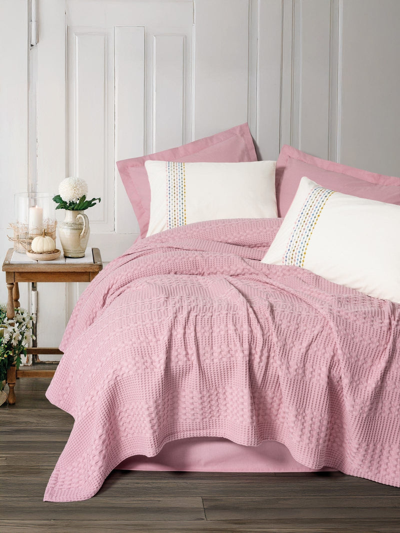 Aura Çift Kişilik Pike Takımı Pebble Pembe Bonvagon