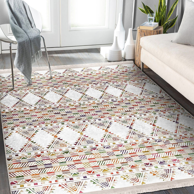 Beyaz Etnik Motifli Kilim Desenli Geometrik Etnik Dijital Baskılı Makinede Yıkanabilir Saçaklı Halı