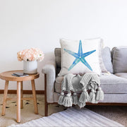 Beyaz Zemin Üzerinde Renkli Deniz Atı Desenli Dijital Baskılı Modern Raşel Kadife Yastık Kılıfı Bonvagon