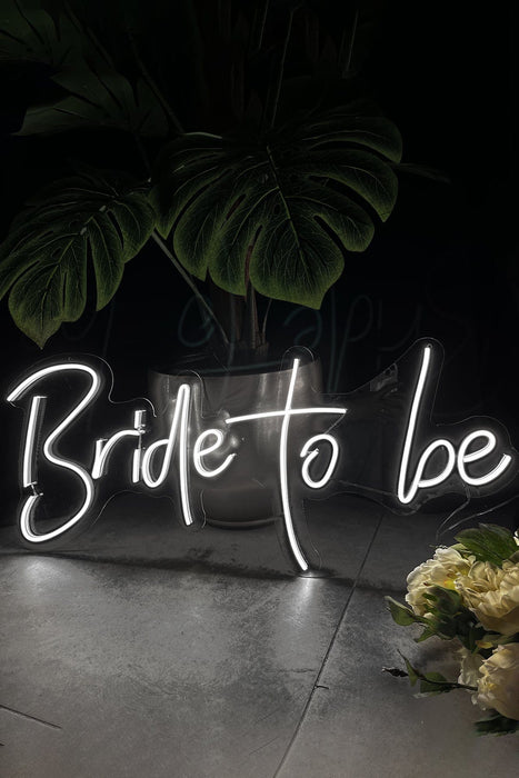 Bride To Be Yazılı Neon Led Işıklı Tablo Düğün ve Kutlama Duvar Dekorasyon Bonvagon