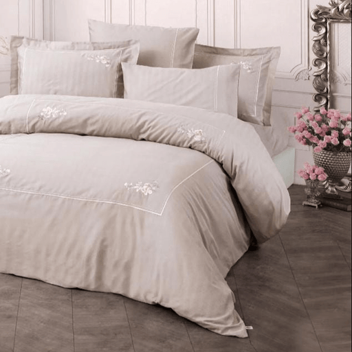 Brode Nakışlı çift Kişilik Saten Nevresim Takımı Alameda Lila 83 Tel %100 Pamuk 4 Adet Yastık Kılıfı