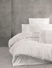 Brode Nakışlı Çift Kişilik Saten Nevresim Takımı Genny Beyaz Bonvagon