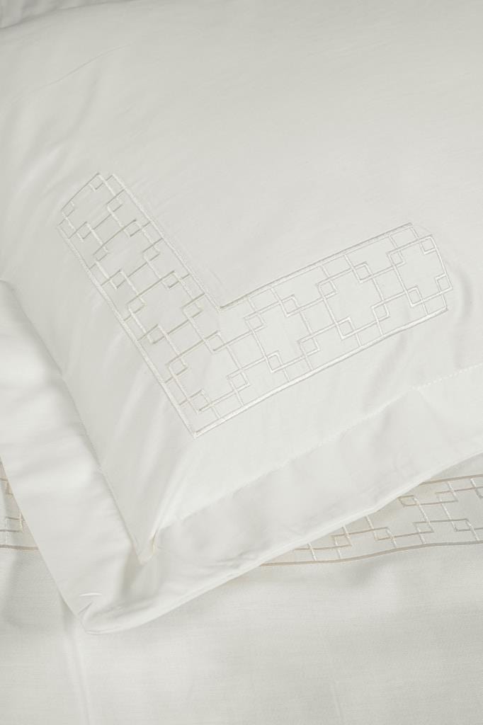 Brode Nakışlı çift Kişilik Saten Nevresim Takımı Luxe Ekru 4 Adet Yastık Bonvagon