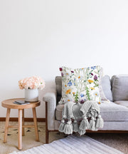 Çiçek Desenli Dijital Baskılı Raşel Kadife Yastık Kırlent Kılıfı Bonvagon