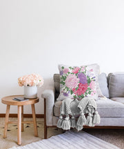 Çiçek Motifli Raşel Kadife Kumaş Çift Taraflı Dijital Baskılı Dekoratif Yastık Kırlent Kılıfı 43x43cm