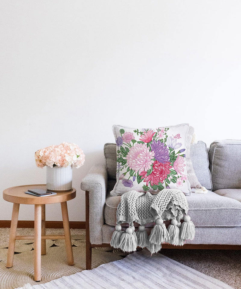Çiçek Motifli Raşel Kadife Kumaş Çift Taraflı Dijital Baskılı Dekoratif Yastık Kırlent Kılıfı 43x43cm