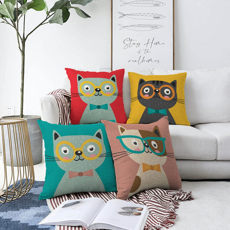 Çift Taraflı Renkli Sevimli Kedicik Baskılı 4'Lü Şönil Kırlent Kılıf Seti Bonvagon