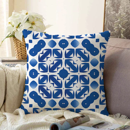 Çini Desenli Mavi Dijital Baskılı Modern Raşel Kadife Yastık Kırlent Kılıfı Bonvagon