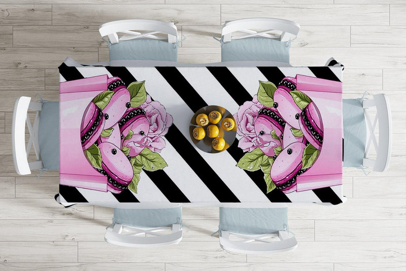 Coco Pops Pembe Siyah Tasarımlı Modern Dekoratif Leke Tutmaz Masa Örtüsü Bonvagon