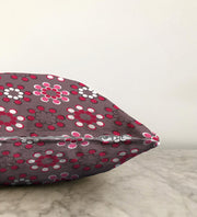 Dijital Baskılı Bordo Çiçekli Raşel Kadife Yastık Kırlent Kılıfı Bonvagon