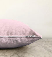 Düz Açık Pembe Renkli Dijital Baskılı Raşel Kadife Yastık Kırlent Kılıfı