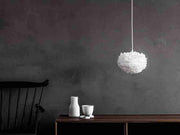 EOS Kaz Tüyü Avize Micro Beyaz 22cm Masa Lamba Başlığı Bonvagon