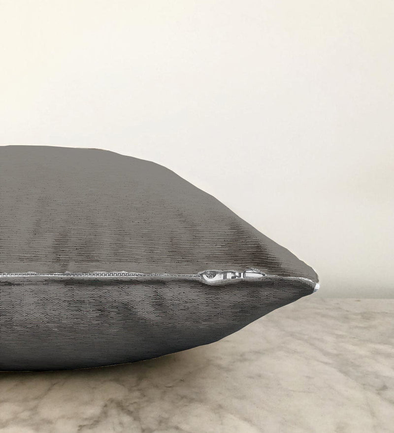 Gri Dijital Baskılı Dekoratif Raşel Kadife Yastık Kırlent Kılıfı Bonvagon