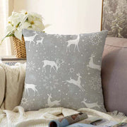 Gri Zemin Üzerinde Geyik Desenli Dijital Baskılı Modern Raşel Kadife Yastık Kırlent Kılıfı Bonvagon