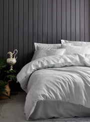 Jakarlı Saten Çift Kişilik Nevresim Takımı Leaf Buz Mavisi Bonvagon