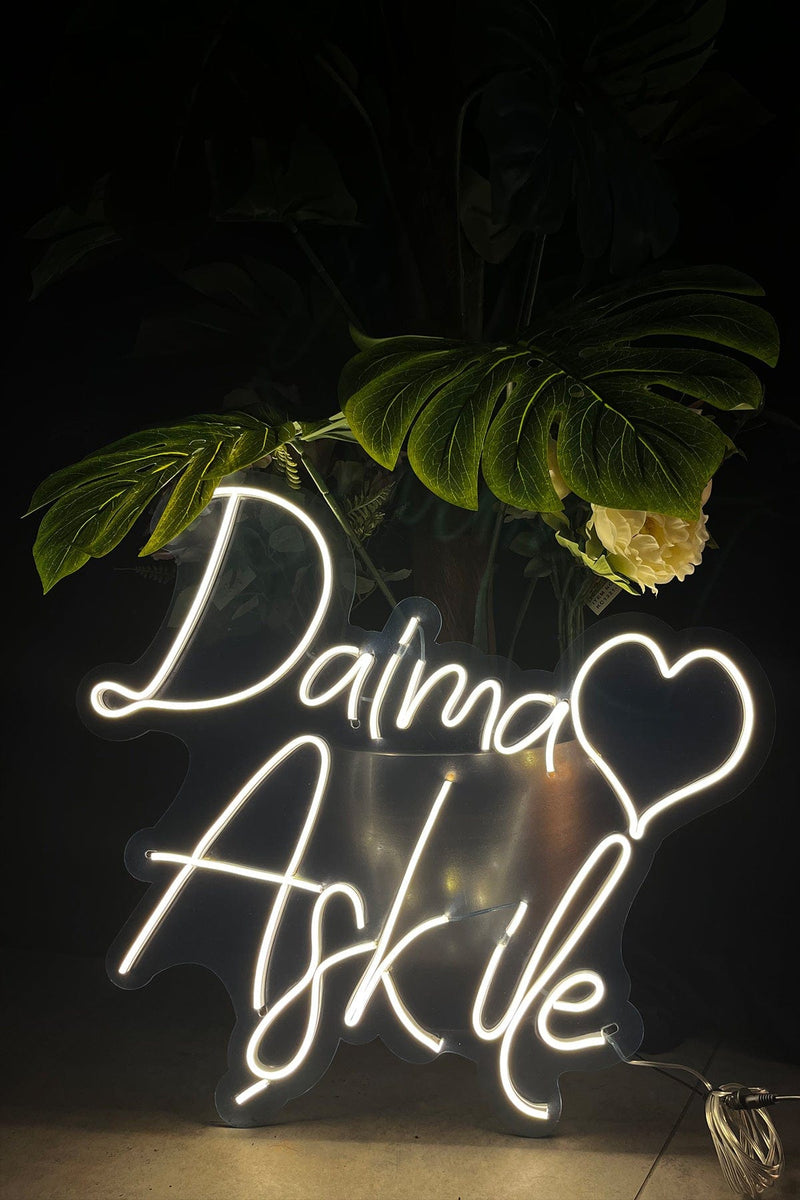 Kalpli Daima Aşk İle Yazılı Neon Led Işıklı Tablo Düğün ve Kutlama Duvar Dekorasyon Bonvagon