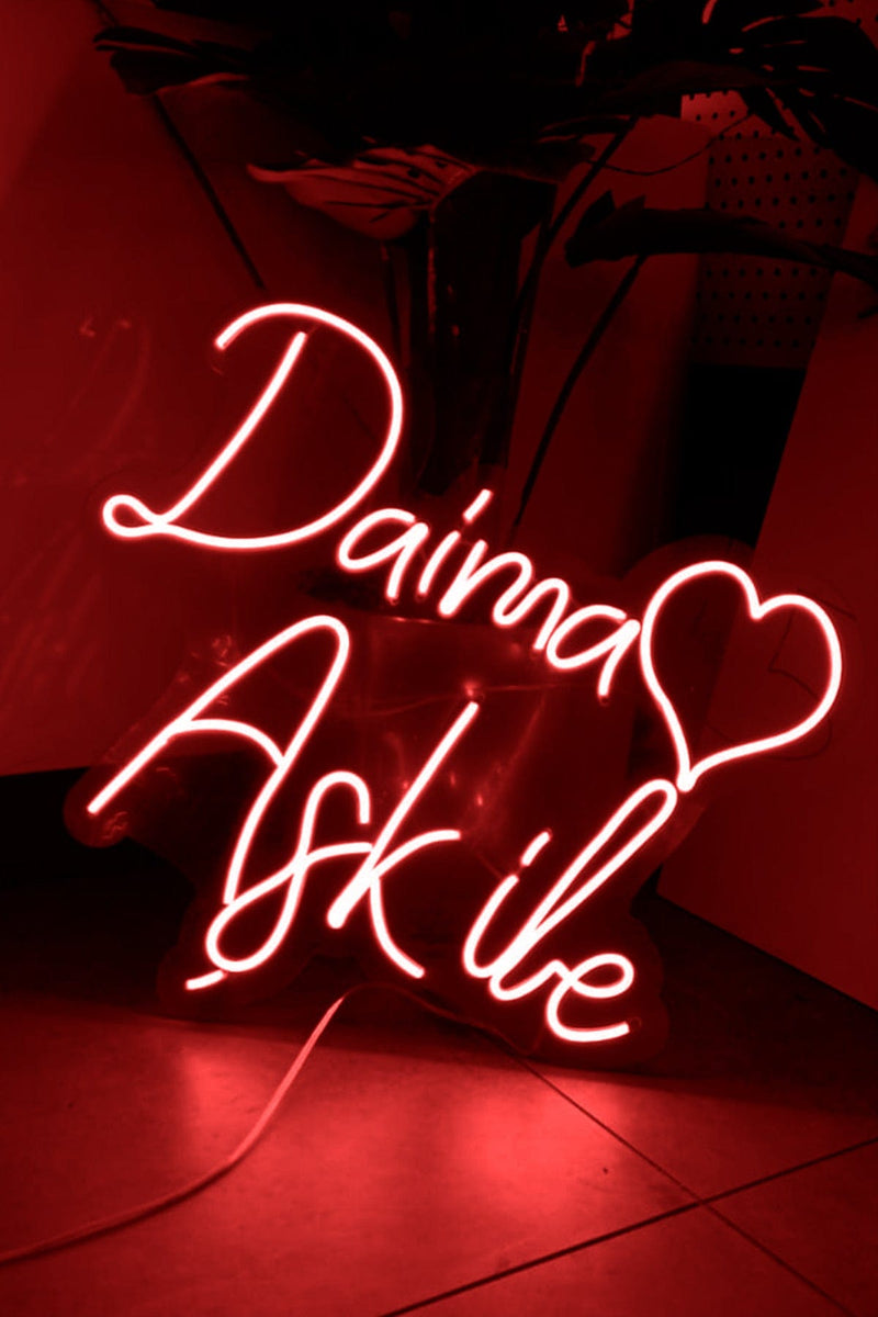 Kalpli Daima Aşk İle Yazılı Neon Led Işıklı Tablo Düğün ve Kutlama Duvar Dekorasyon Bonvagon