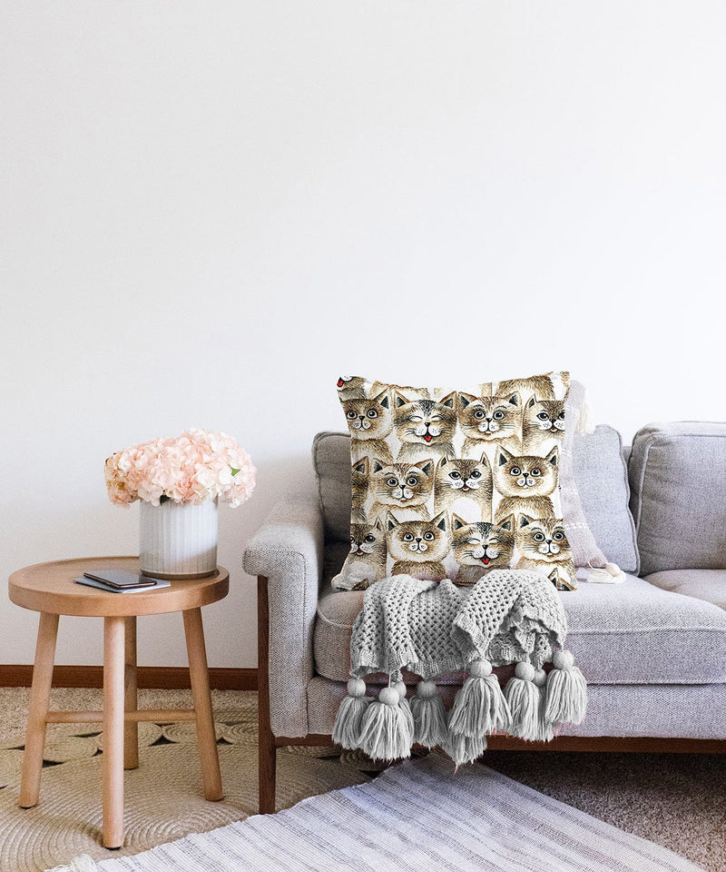 Kedi Desenli Dijital Baskılı Modern Raşel Kadife Kırlent Kılıfı Bonvagon