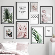 Keep Your Heels 9 Parça Çerçeve Görünümlü Ahşap Tablo Seti Bonvagon