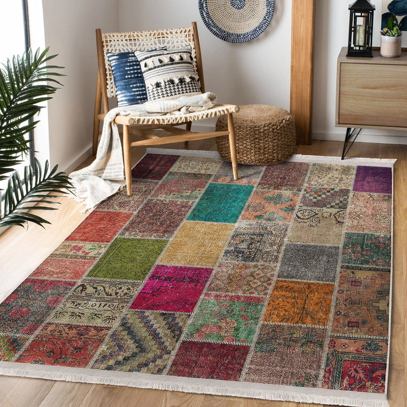 Kırkyama Etnik Motifli Patchwork Desenli Vintage Etnik Motifler Salon Oturma Yatak Odası Dijital Baskılı Makinede Yıkanabilir Saçaklı Halı Bonvagon