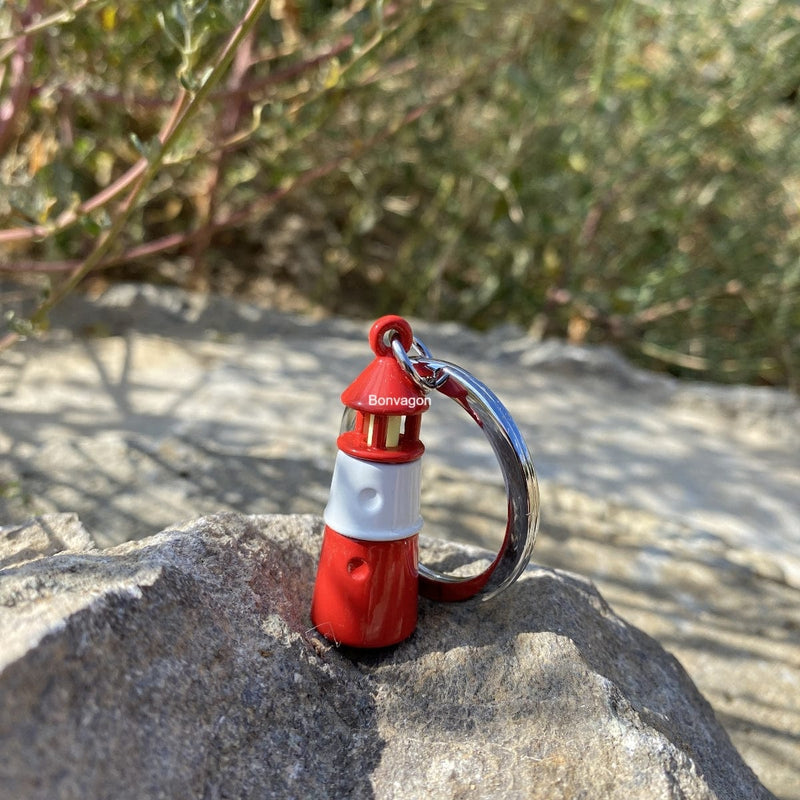 Kırmızı Deniz Feneri Çelik Halkalı Anahtarlık  Bonvagon Metalmorphose