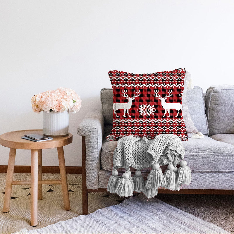Kırmızı Ekose Desenli Geyik Motifli Dijital Baskılı Modern Şönil Yastık Kırlent Kılıfı Bonvagon