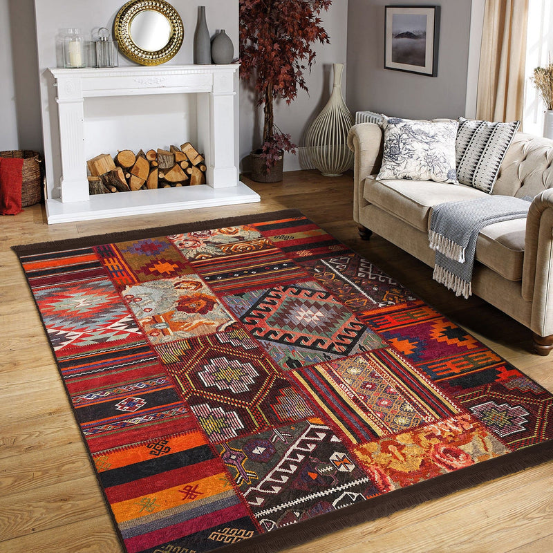 Kırmızı Patchwork Motifli Geleneksel Desenli Etnik  Dijital Baskılı Makinede Yıkanabilir Saçaklı Halı