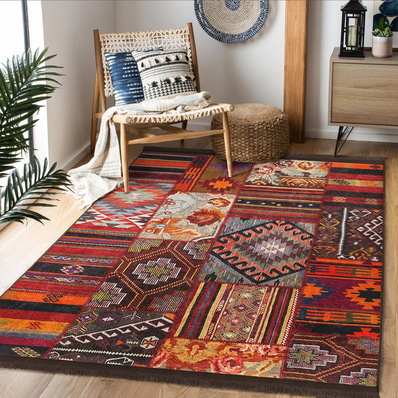 Kırmızı Patchwork Motifli Geleneksel Desenli Etnik Motifler Dijital Baskılı Makinede Yıkanabilir Saçaklı Halı Bonvagon