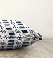 Lacivert Denizci Motifleri Dijital Baskılı Raşel Kadife Yastık Kırlent Kılıfı Bonvagon