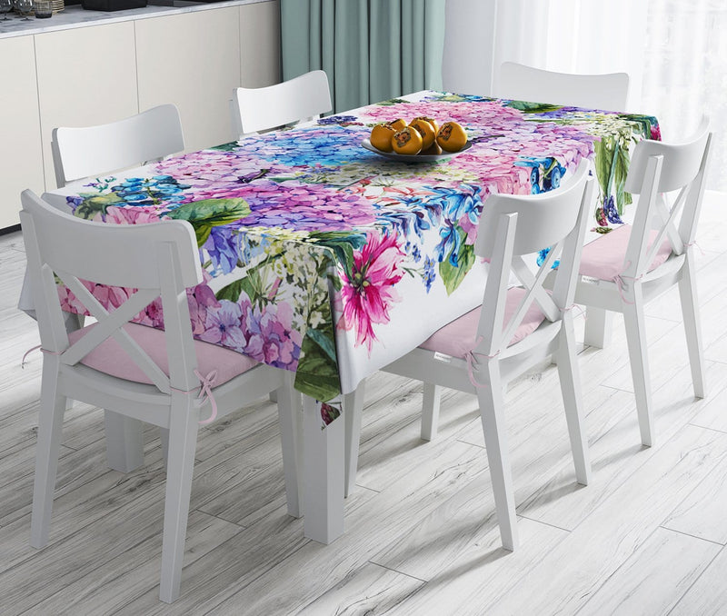 Lila Renk Salkım Zambak Desenli Dijital Baskılı Leke Tutmaz Masa Örtüsü Bonvagon