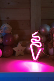 Masaüstü Küçük Dondurma Neon LED Aydınlatma Işıklı Tablo