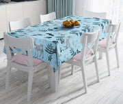 Mavi Zeminli Geyik ve Yaprak Desenli Dekoratif Leke Tutmaz Masa Örtüsü Bonvagon