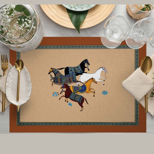 Miniature Horses 4lü İnce Keten Kumaş Amerikan Servisi 50x35cm