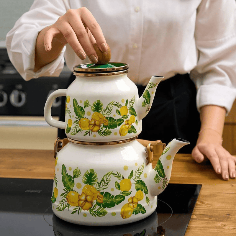 Miss Citrus Ahşap Saplı Emaye Çaydanlık Bonvagon