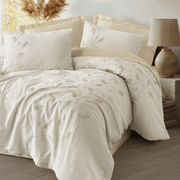 Nakışlı Saten Çift Kişilik Nevresim Takımı Blade Bej Bonvagon