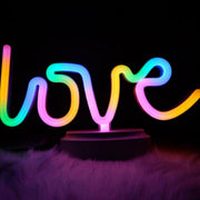 Neon Işıklı Love Yazılı Masa Gece Lambası Bonvagon