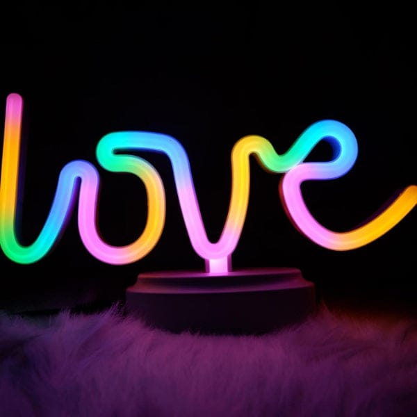 Neon Işıklı Love Yazılı Masa Gece Lambası Bonvagon