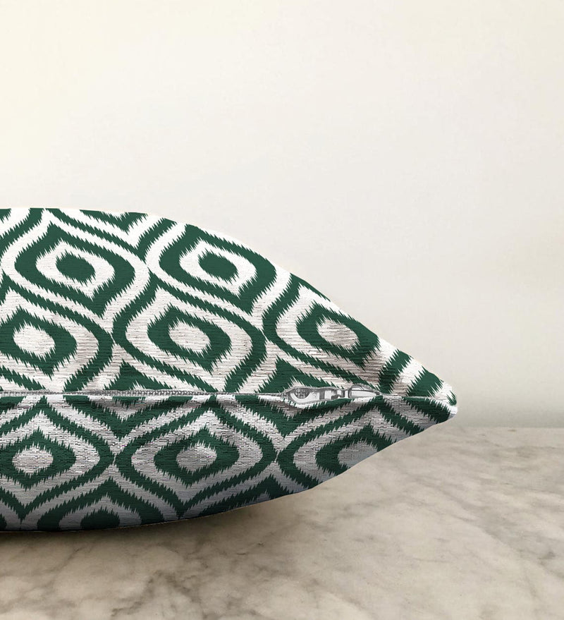 Özel Tasarım Koyu Yeşil İkat Desenli Dijital Baskılı Raşel Kadife Yastık Kırlent Kılıfı Bonvagon