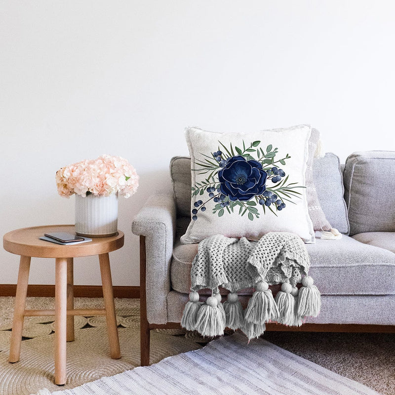 Pastel Mavi Gül Desenli Dijital Baskılı Modern Raşel Kadife Yastık Kırlent Kılıfı Bonvagon