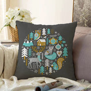 Pastel Zemin Üzerinde Yılbaşı Desenli Dijital Baskılı Modern Raşel Kadife Yastık Kırlent Kılıfı Bonvagon