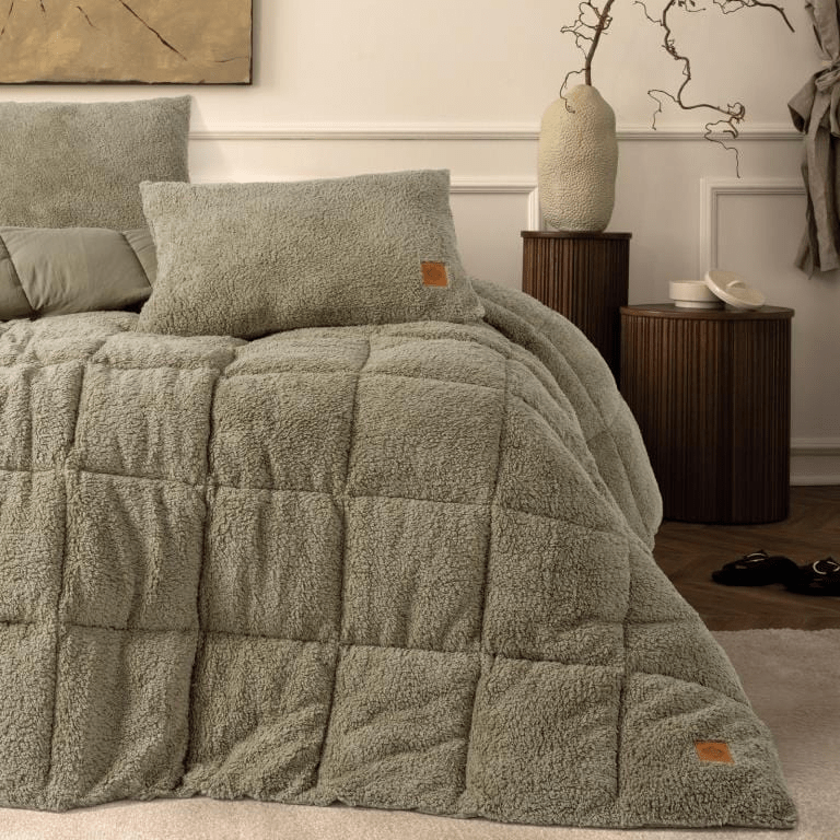 Peluş çift Kişilik Yorgan Seti Taş Bonvagon