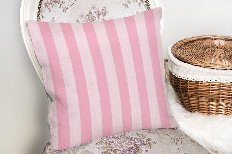 Pembe Renklerin Uyumu Modern Tasarımlı Dekoratif Yastık Kırlent Kılıfı 43x43cm