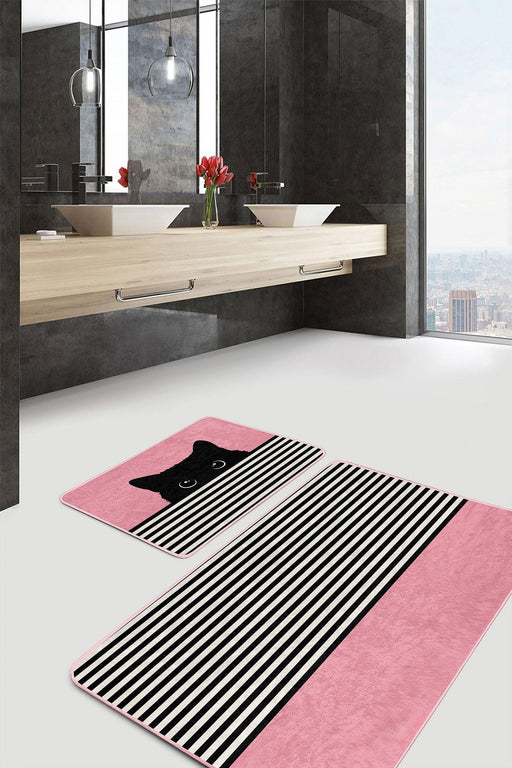 Pembe Zemin Çizgili Kedi Özel Tasarım 2li Banyo Halısı Takımı Kaymaz Taban Yıkanabilir Bonvagon