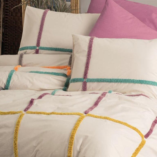 Punch Nakışlı Ranforce Çift Kişilik Nevresim Takımı İnsula Gülkurusu %100 Pamuk 4 Adet Yastık Kılıfı Bonvagon