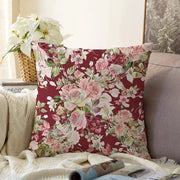 Rengarenk Zemin Üzerinde Çiçek Desenli Dijital Baskılı Modern Raşel Kadife Yastık Kırlent Kılıfı Bonvagon