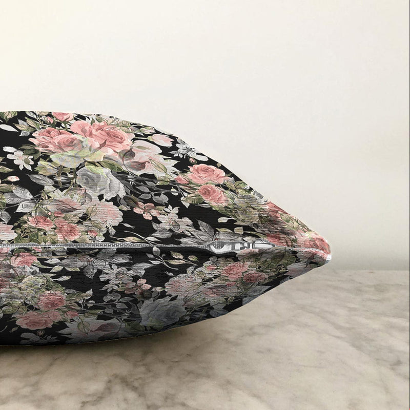 Rengarenk Zemin Üzerinde Çiçek Desenli Dijital Baskılı Modern Raşel Kadife Yastık Kırlent Kılıfı Bonvagon